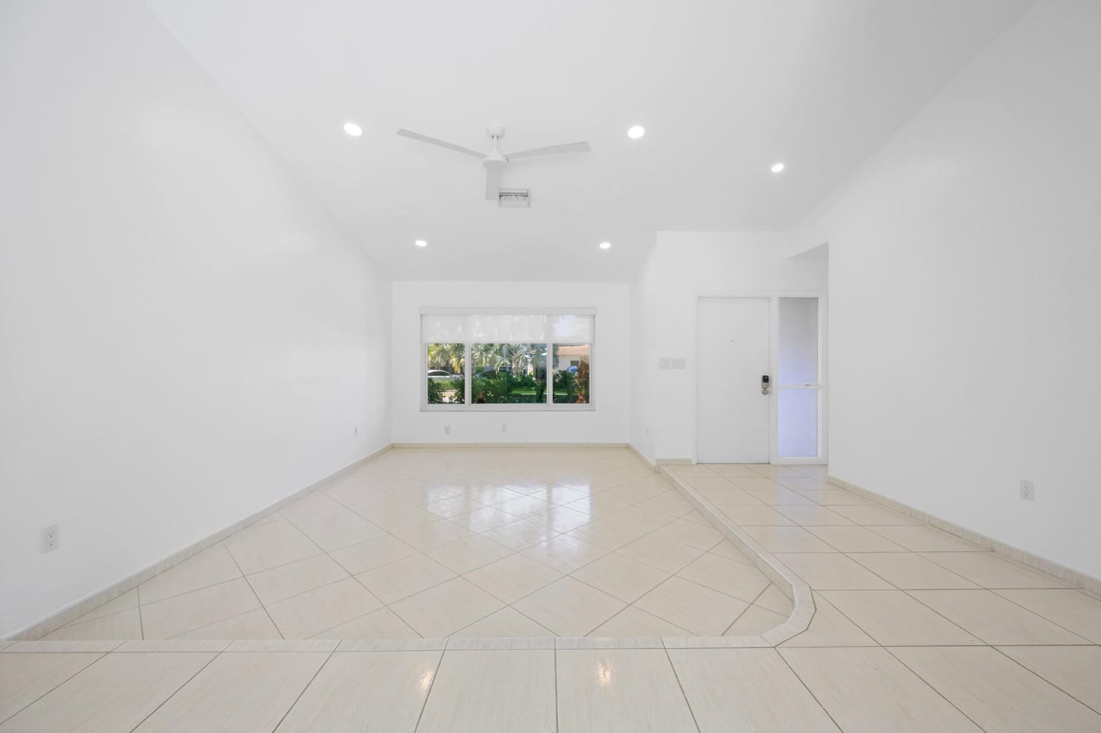 9515 SW 118th Court — photo 7