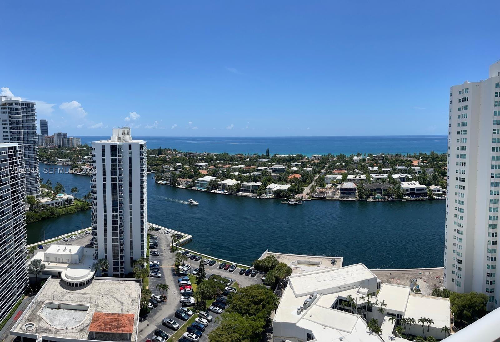 20281 E Country Club Drive 2104, Aventura, FL 33180