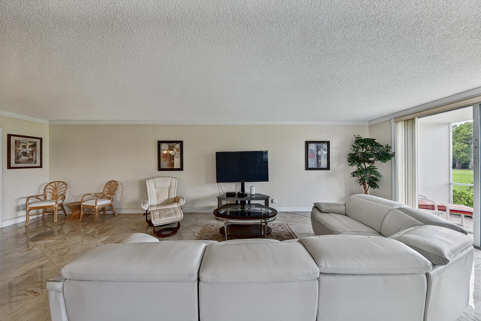 4020 W Palm Aire Drive 106, Pompano Beach, FL 33069 photo 6