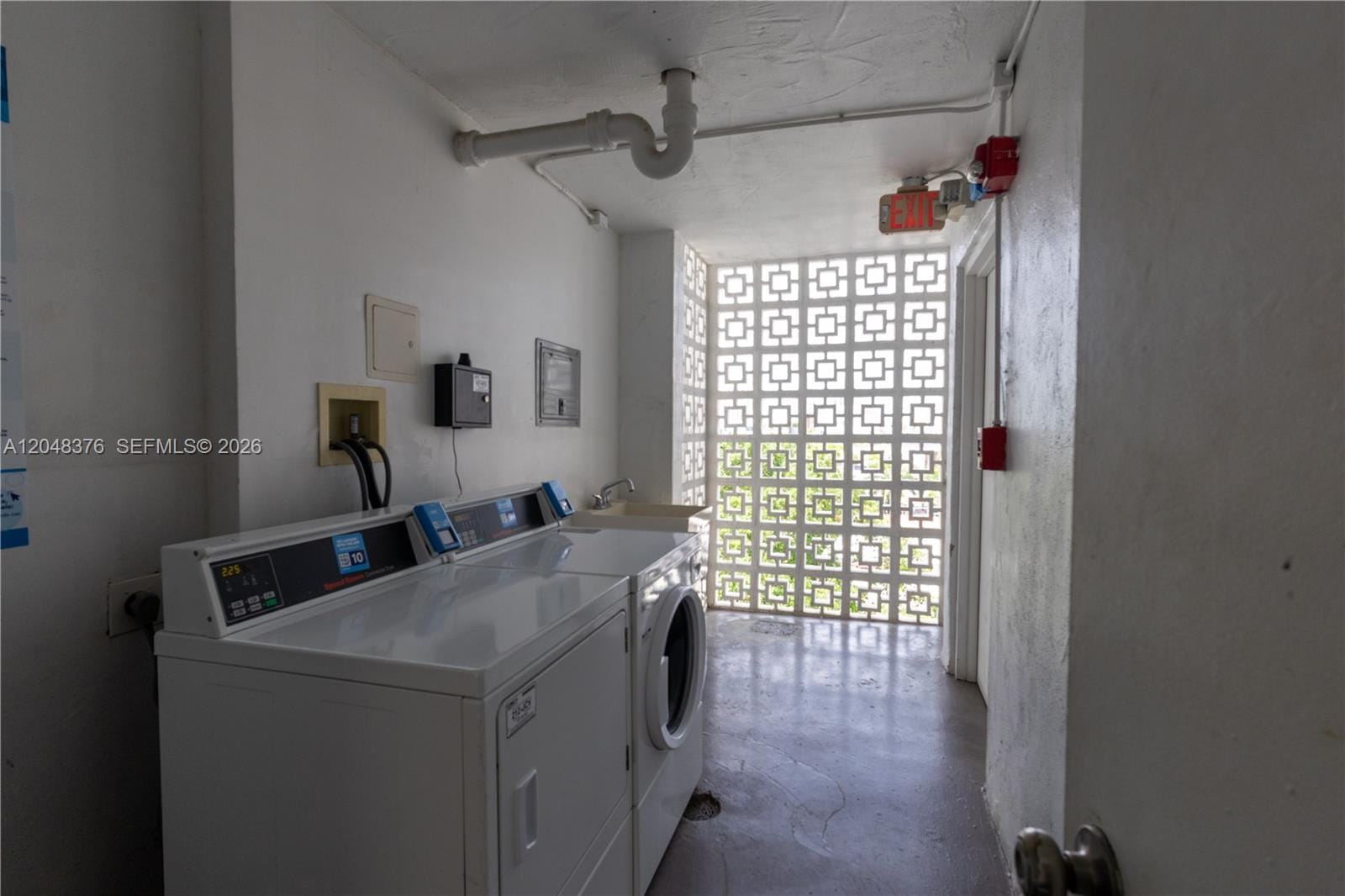 1750 James Avenue 7L — photo 8
