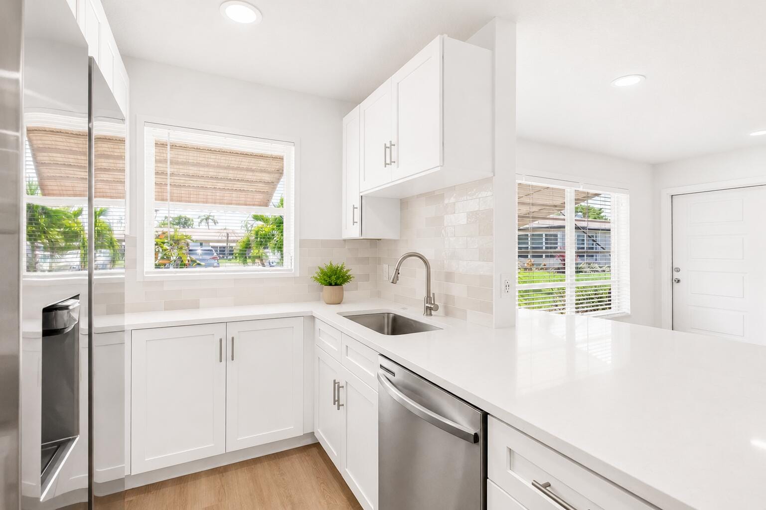 1007 South Drive — photo 11