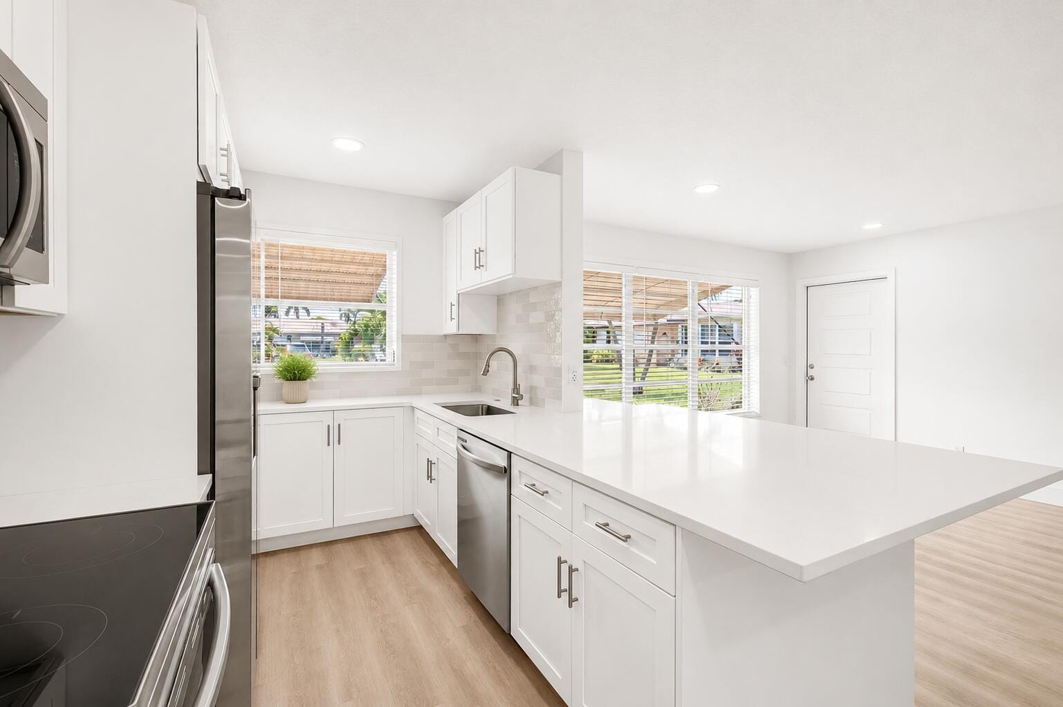 1007 South Drive — photo 10