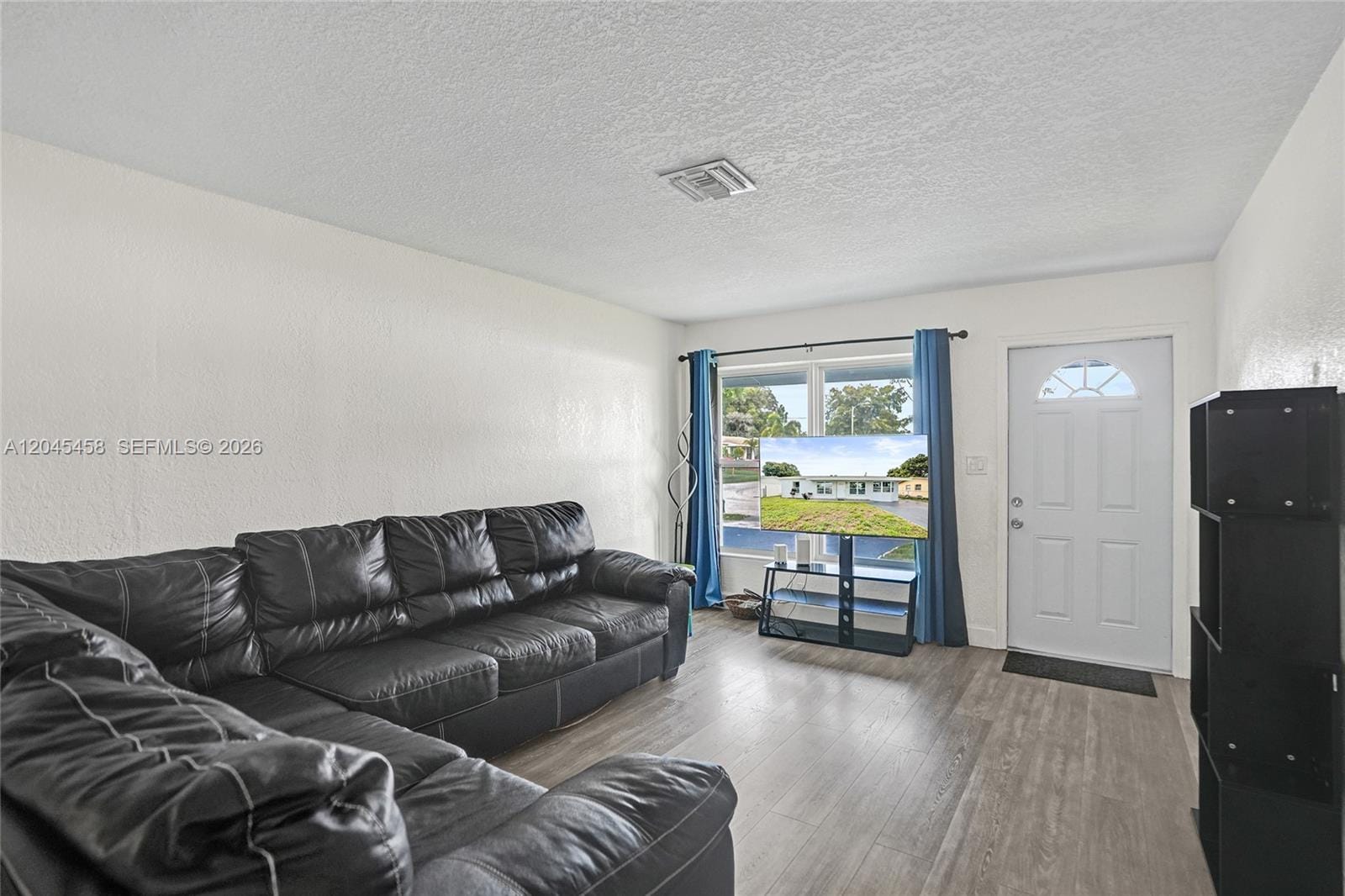 3320 NW 18th Street — photo 3