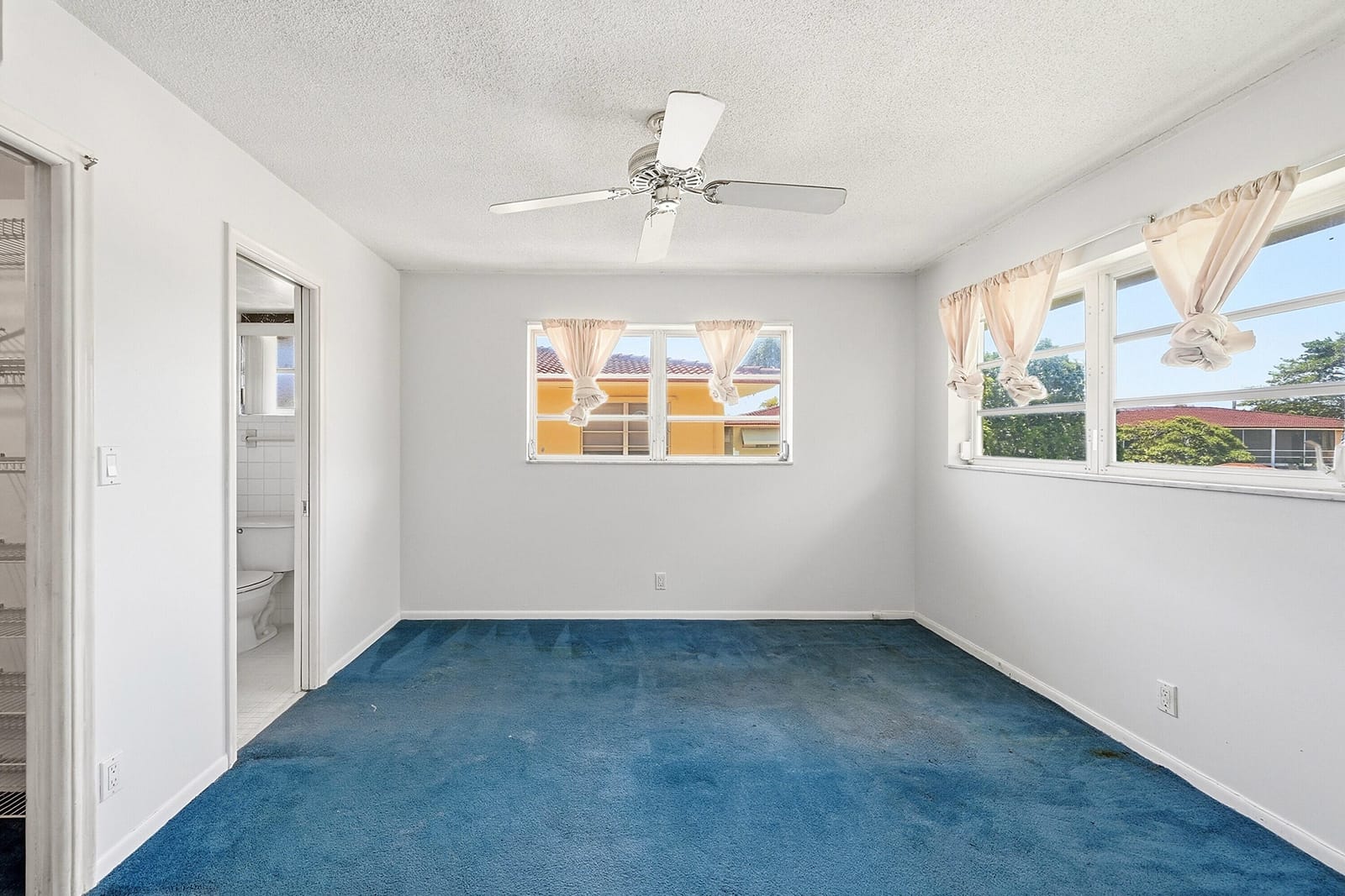 2160 NE 36th Street 37 — photo 12