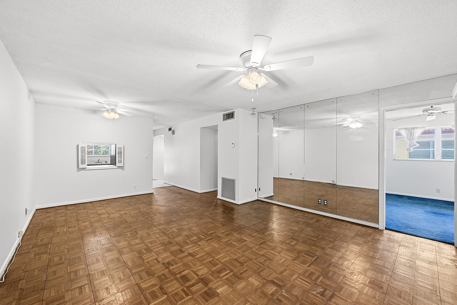 2160 NE 36th Street 37 — photo 6