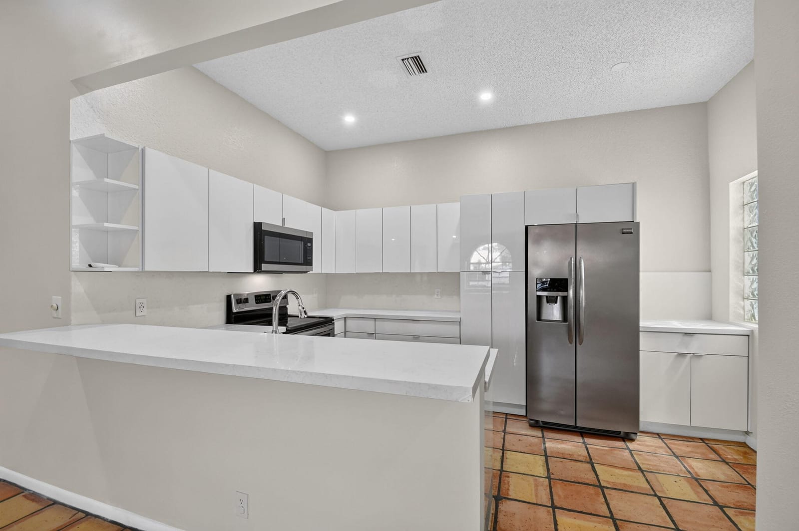 5451 Verona Drive N, Boynton Beach, FL 33437 photo 3