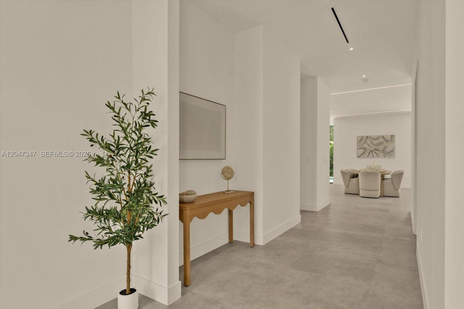 7701 Coquina Drive — photo 2