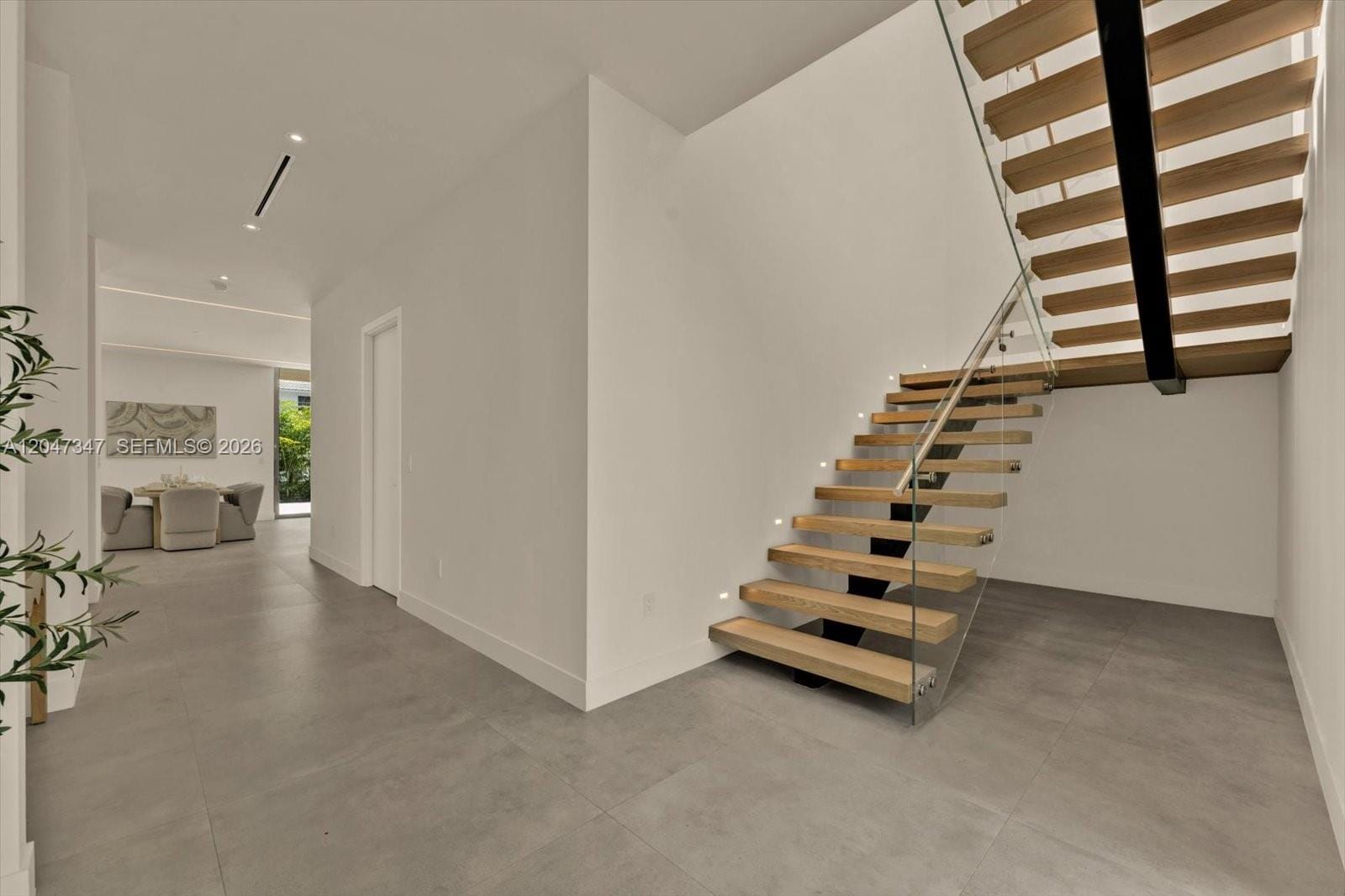 7701 Coquina Drive — photo 3