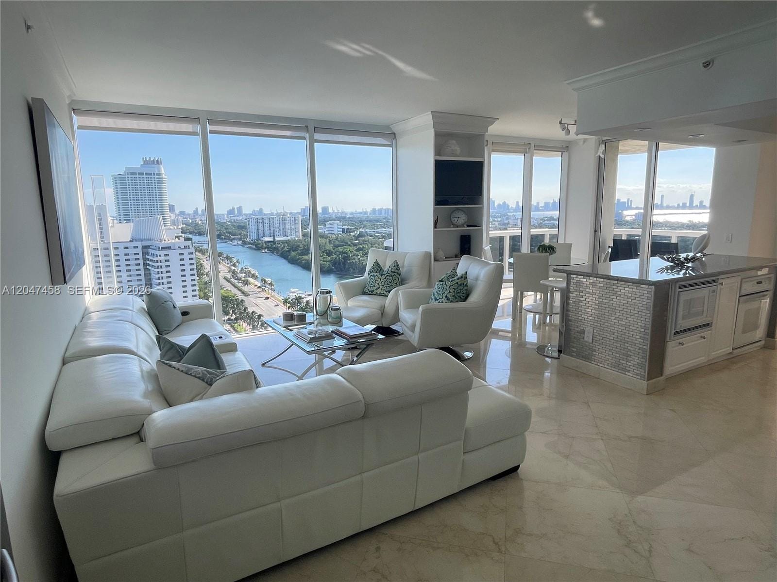4775 Collins Avenue 2305 — photo 4