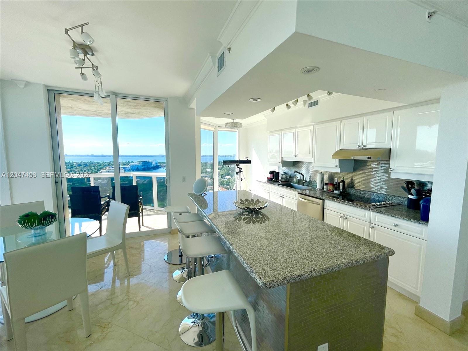 4775 Collins Avenue 2305 — photo 8
