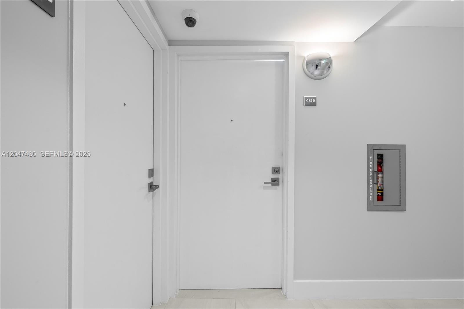 2457 Collins Avenue 406, Miami Beach, FL 33140 photo 13