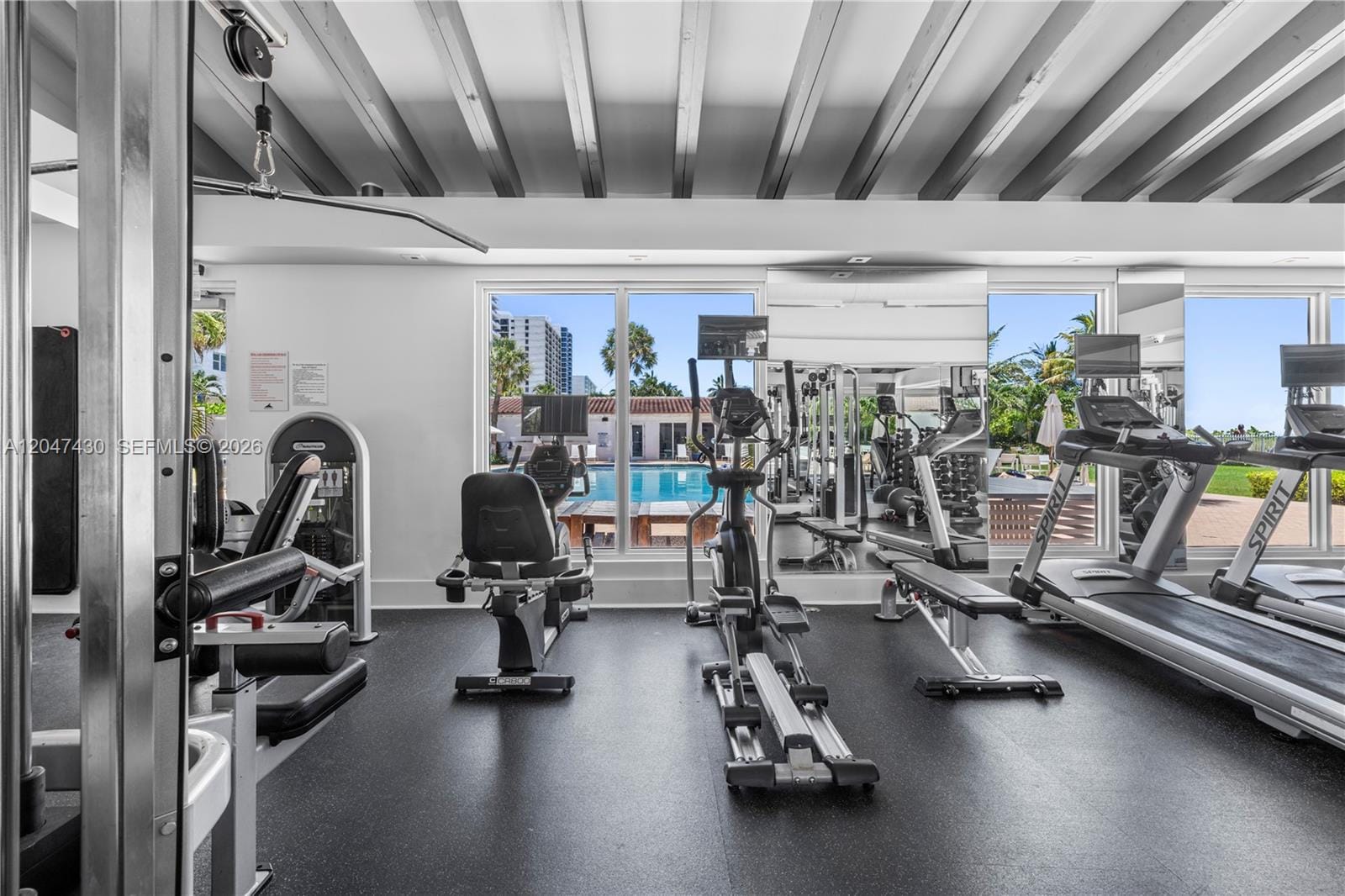 2457 Collins Avenue 406, Miami Beach, FL 33140 photo 14