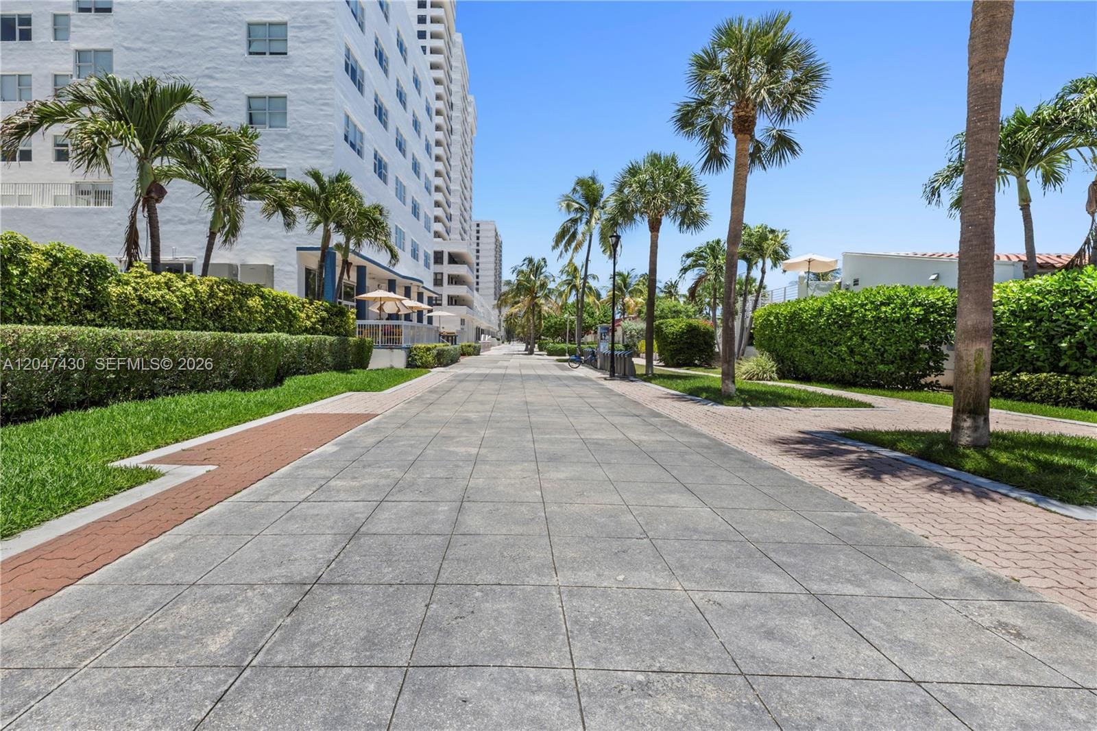 2457 Collins Avenue 406, Miami Beach, FL 33140 photo 15
