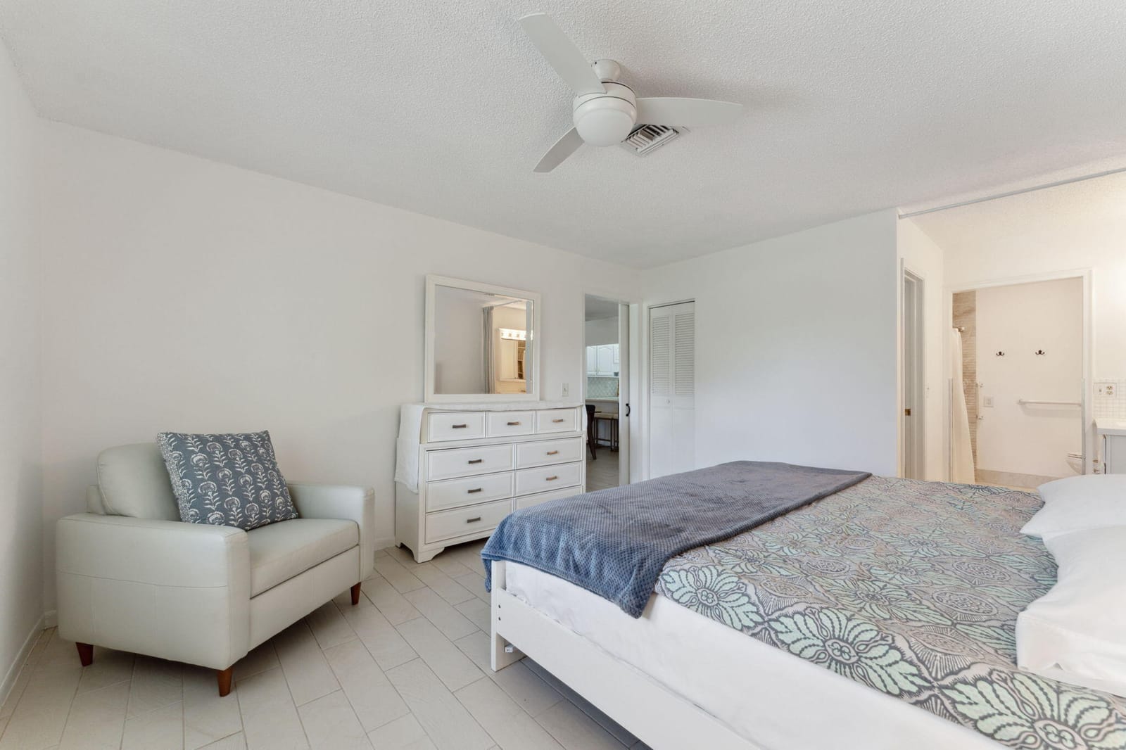 1120 Cactus Terrace 46-c, Delray Beach, FL 33445 photo 6