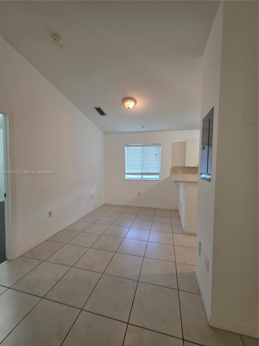 3398 NE 9th Drive 204 — photo 6