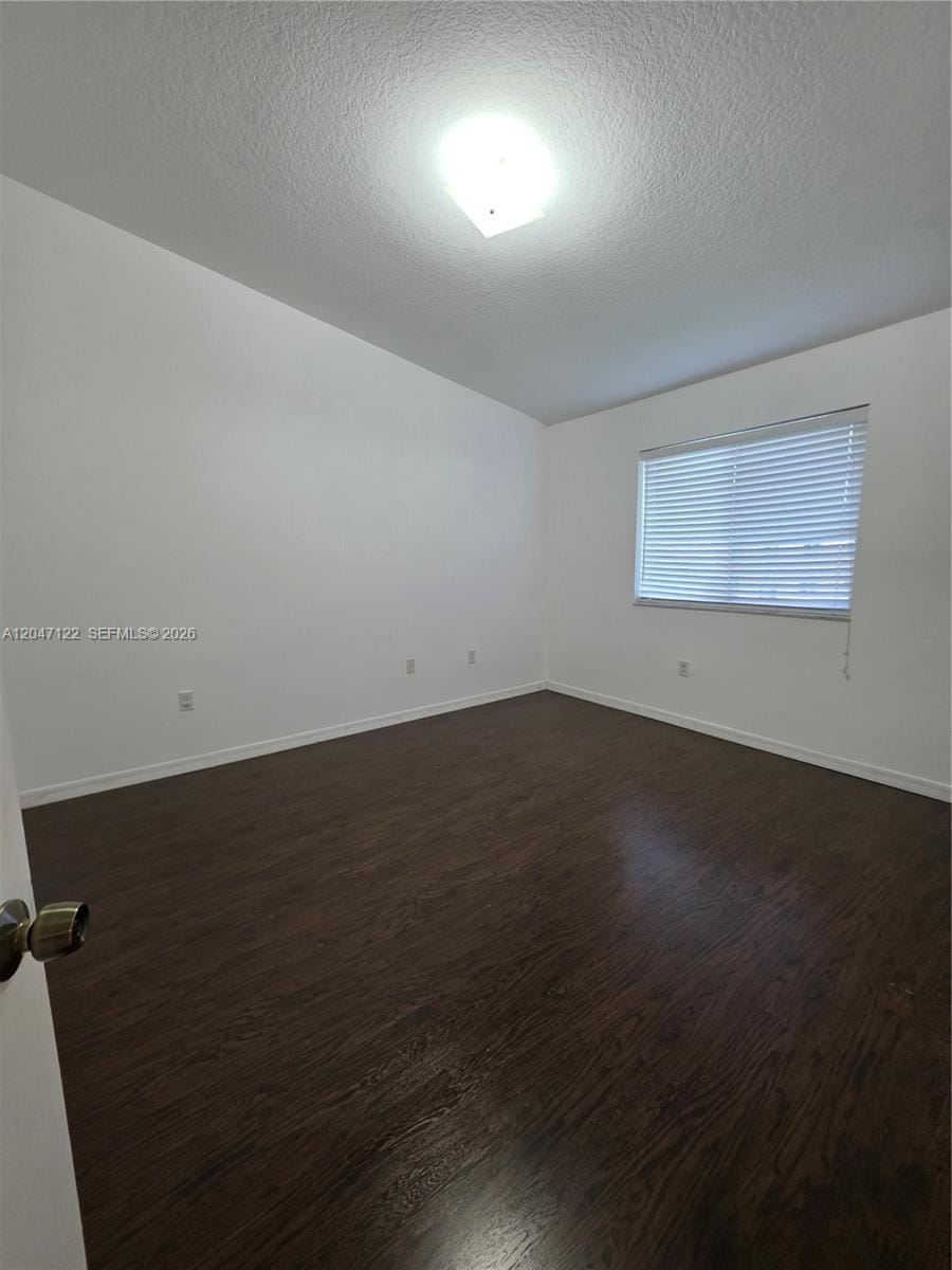 3398 NE 9th Drive 204 — photo 10