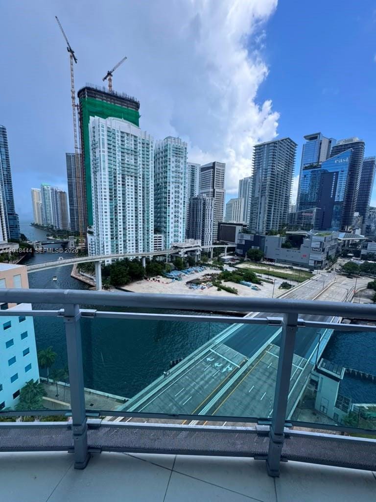 350 S Miami Avenue 1902, Miami, FL 33130