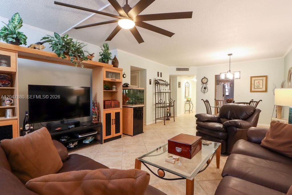 3575 Broken Woods Drive 303, Coral Springs, FL 33065