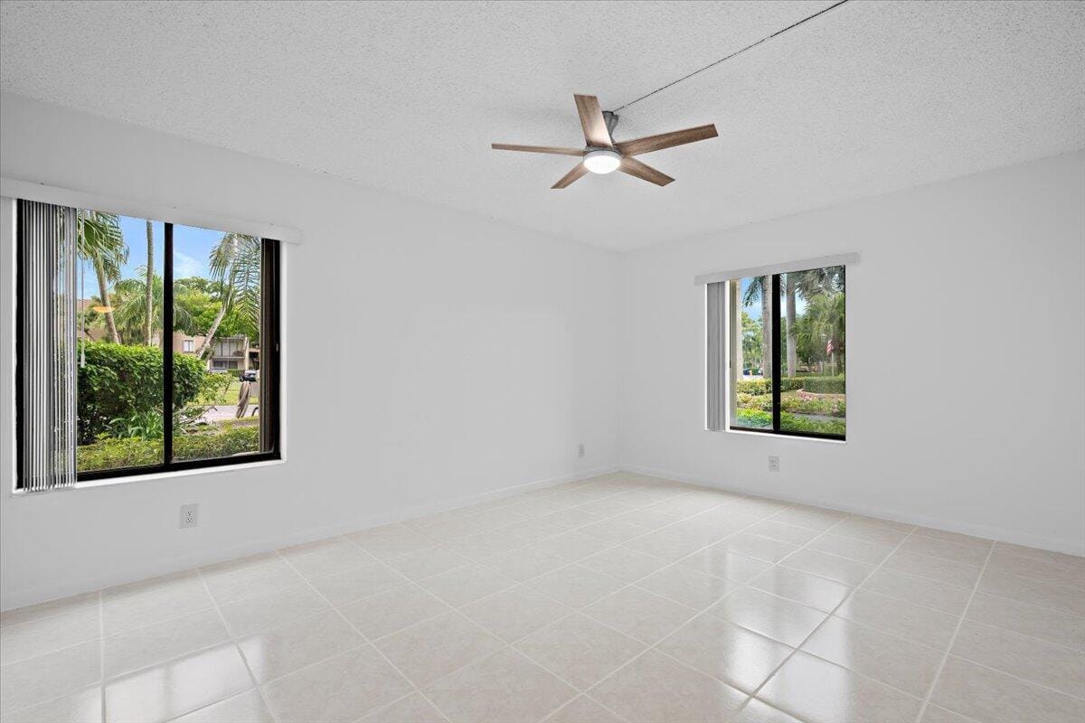 708 Sunny Pine Way B1, Greenacres, FL 33415 photo 11