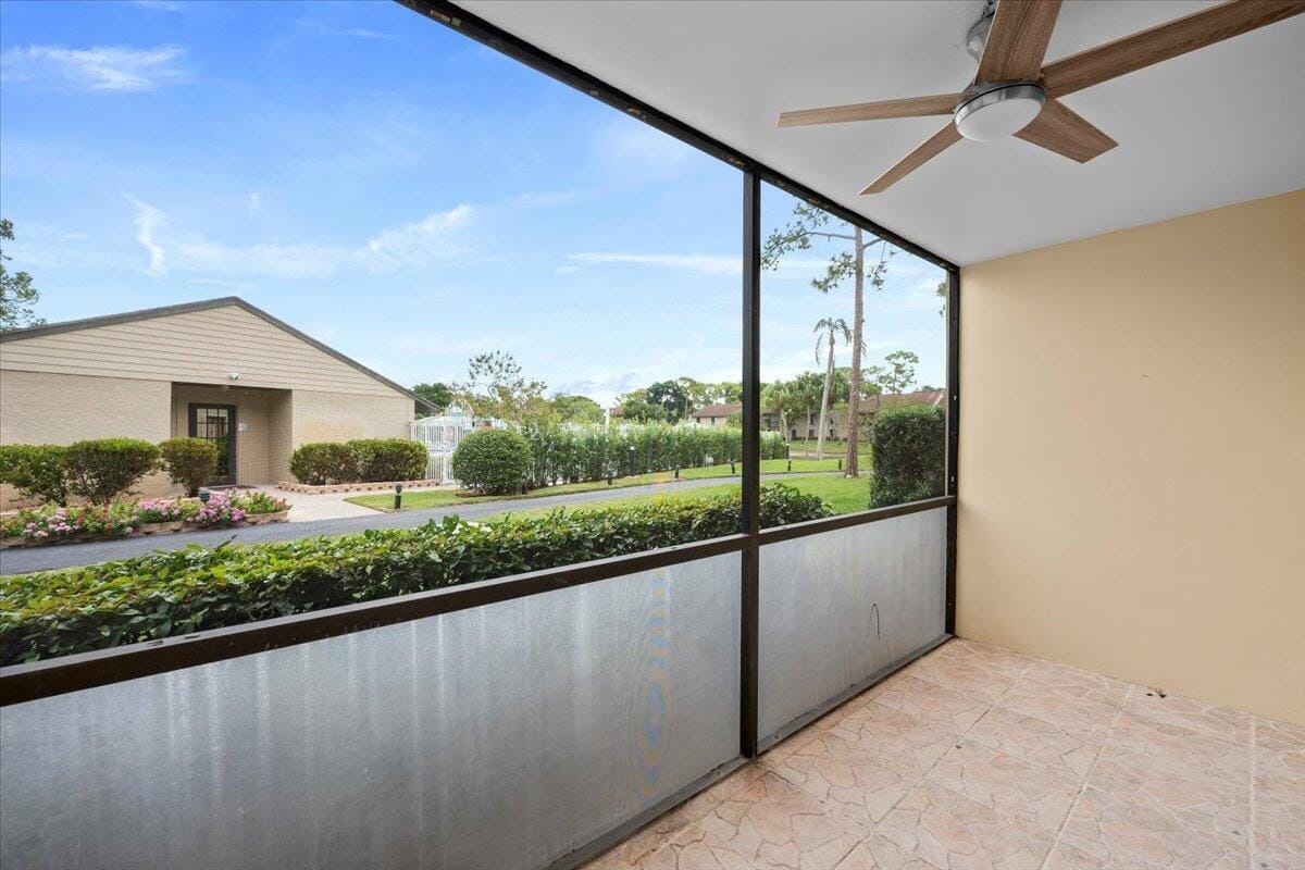 708 Sunny Pine Way B1, Greenacres, FL 33415 photo 10