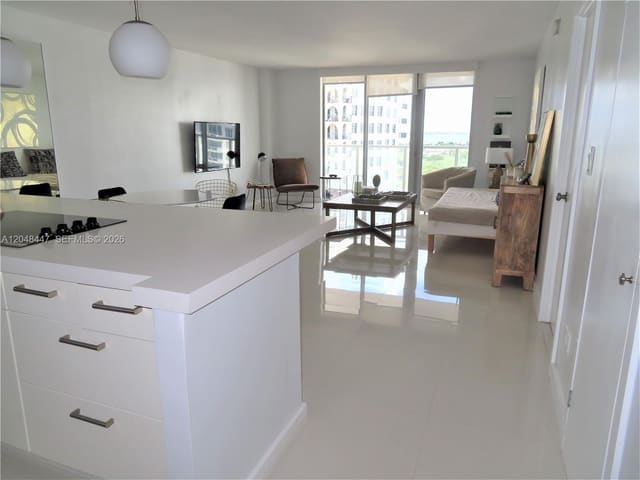 5701 Collins Avenue 1703, Miami Beach, FL 33140