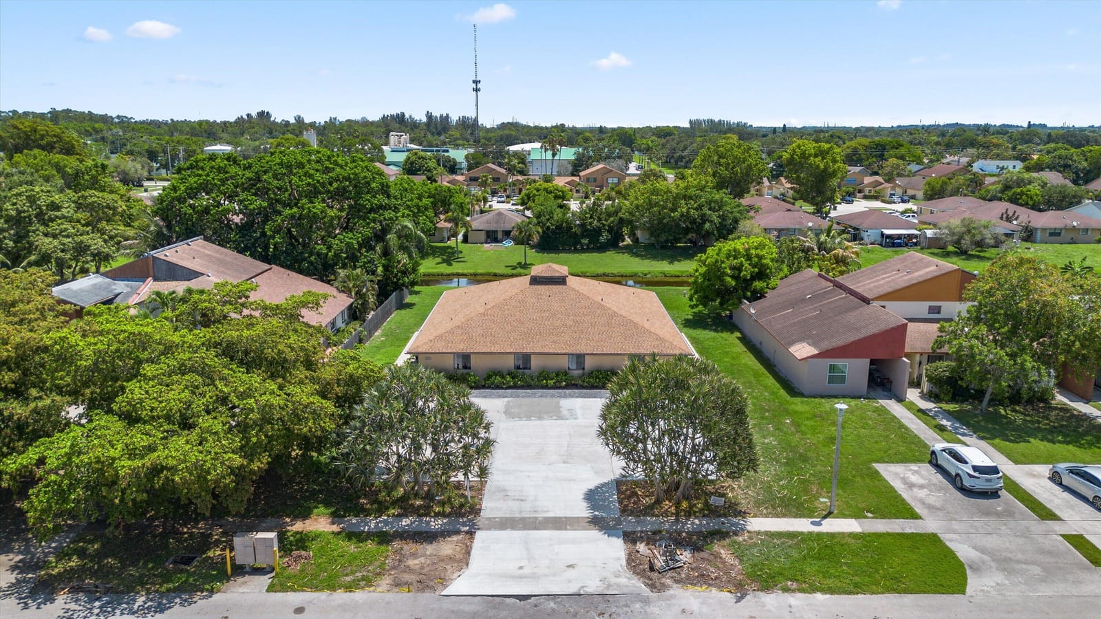1262 The 12th Fairway, Wellington, FL 33414