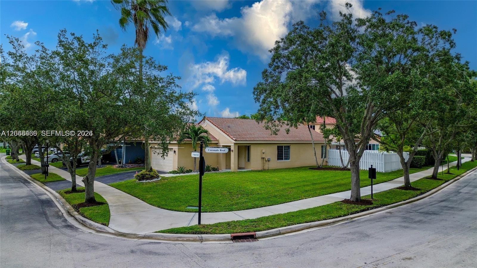 1356 Presidio Drive, Weston, FL 33327 photo 2