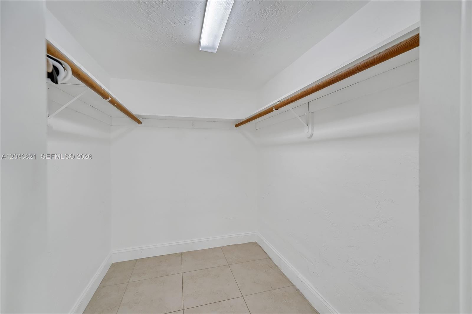 1205 Mariposa Avenue 307, Coral Gables, FL 33146 photo 20