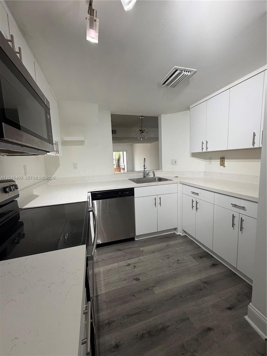 1175 NW 123rd Place 210, Miami, FL 33182