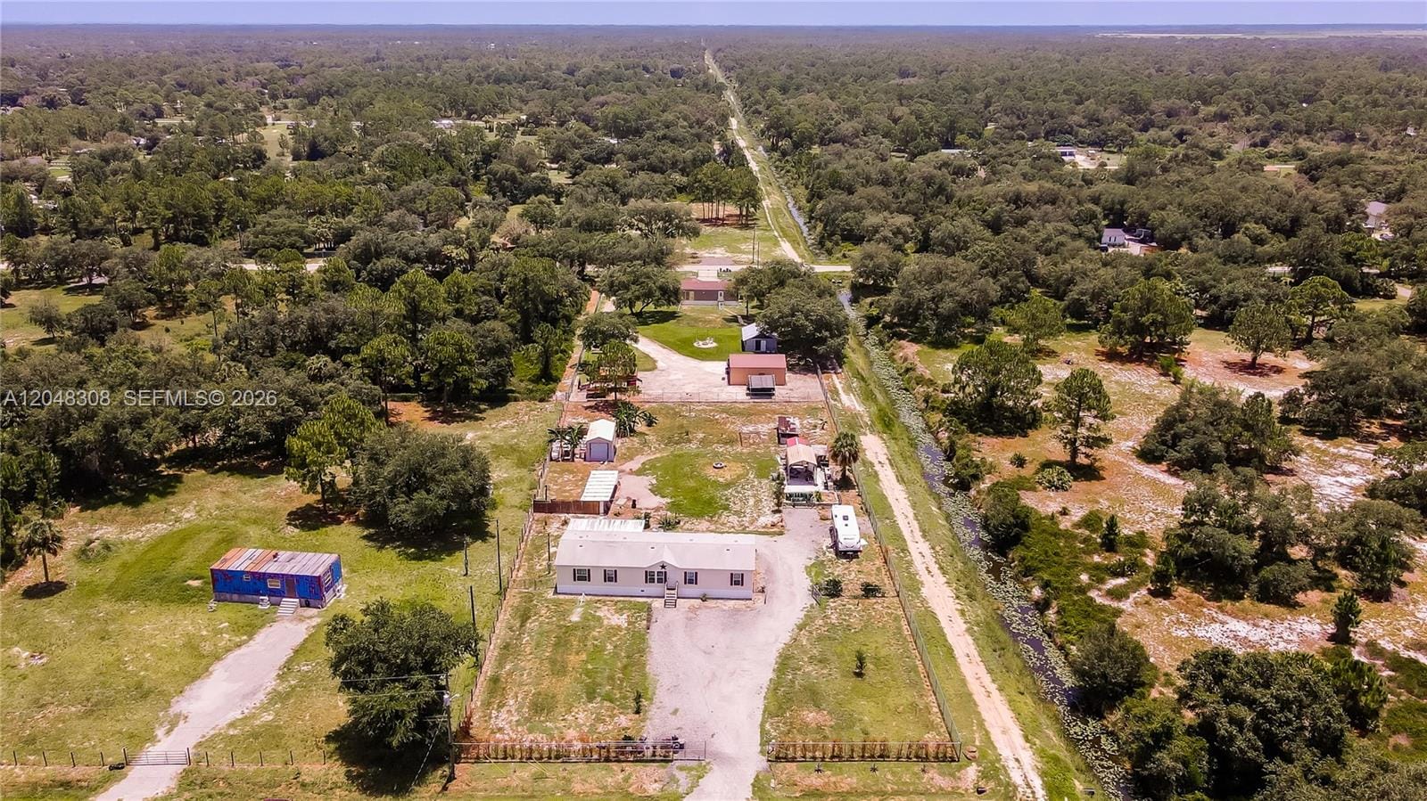 585 S Lindero Street, Clewiston, FL 33440 photo 7