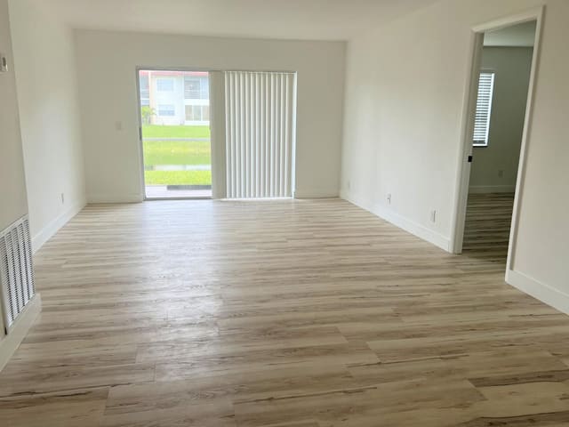 463 Lake Frances Drive 463, Golden Lakes, West Palm Beach, FL