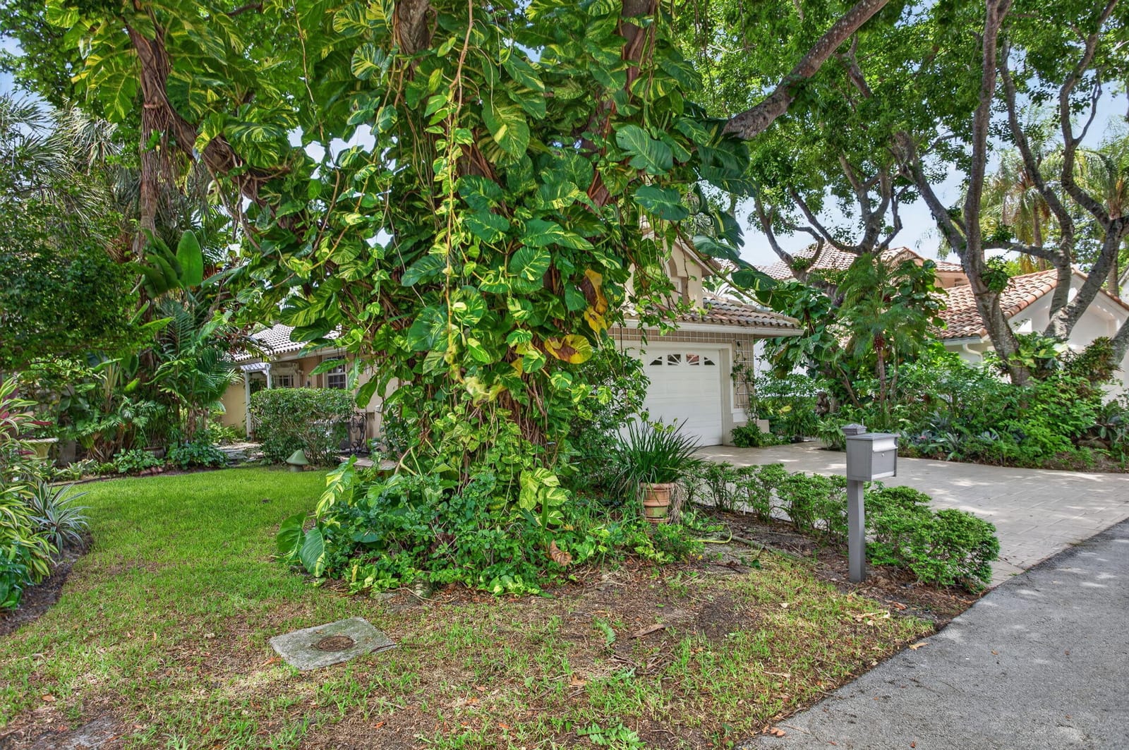 526 Misty Oaks Drive, Pompano Beach, FL 33069 photo 4