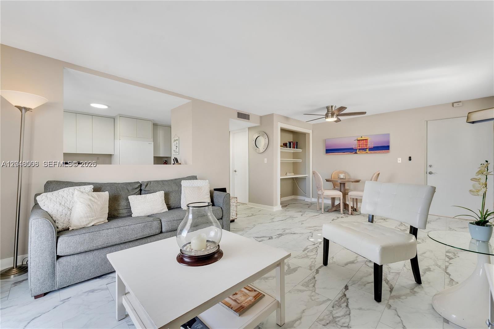 1418 Collins Avenue 504 — photo 2