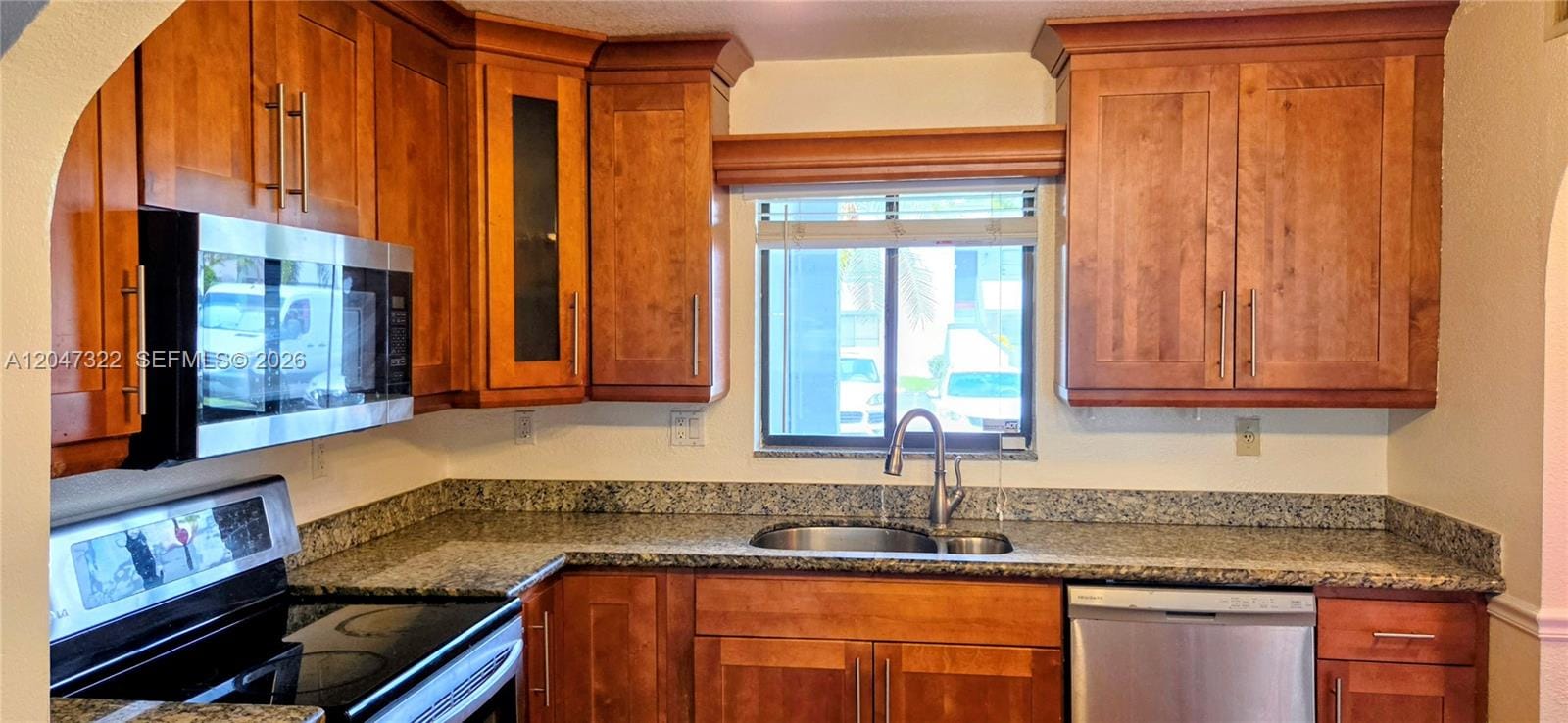 153 Lakeview Drive 104 — photo 9