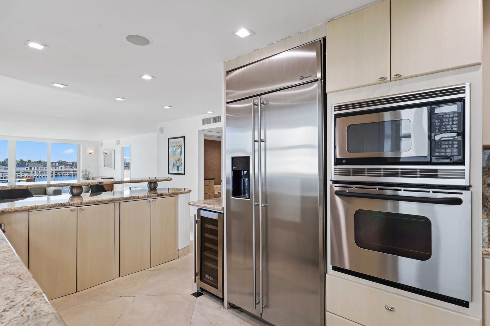 511 Bayshore Drive 401, Fort Lauderdale, FL 33304 photo 19