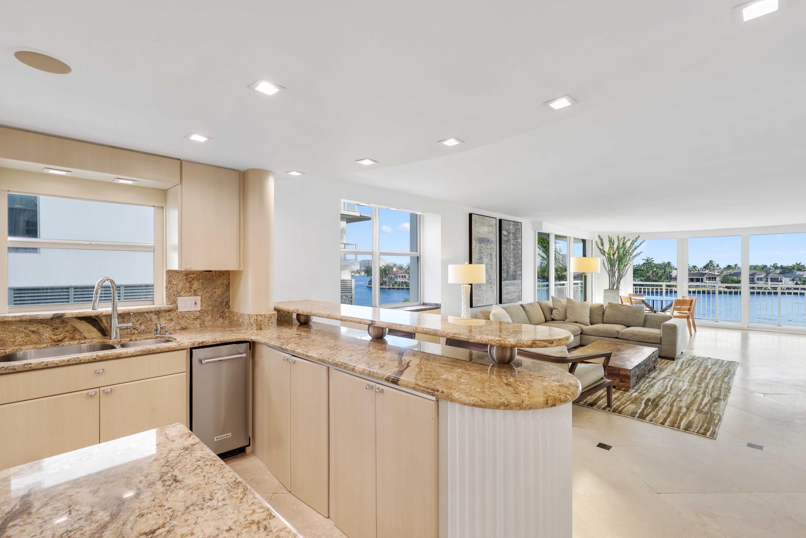511 Bayshore Drive 401 — photo 5