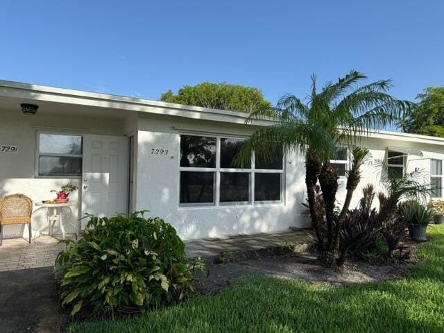 7293 W Oakridge Circle, Lake Worth, FL 33462 photo 2