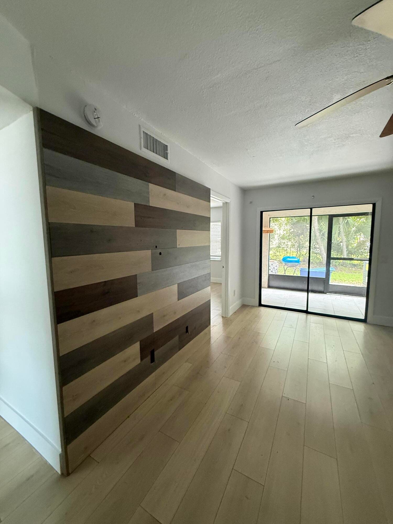 605 Ixoria 4 — photo 4