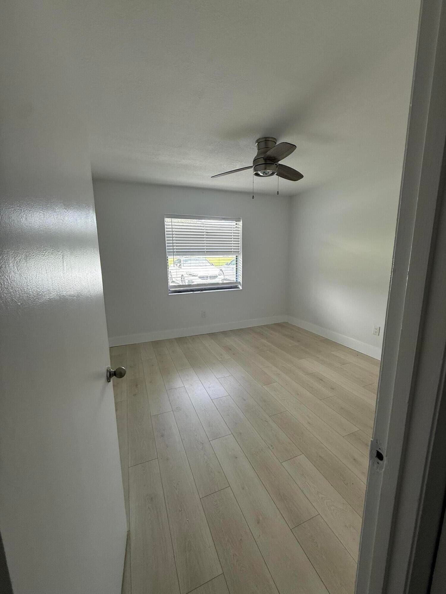 605 Ixoria 4 — photo 6