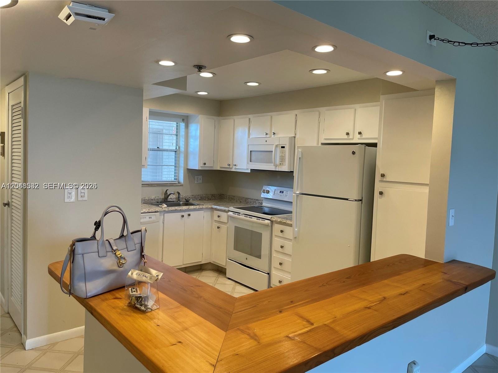 3100 W Rolling Hills Circle 502, Davie, FL 33328