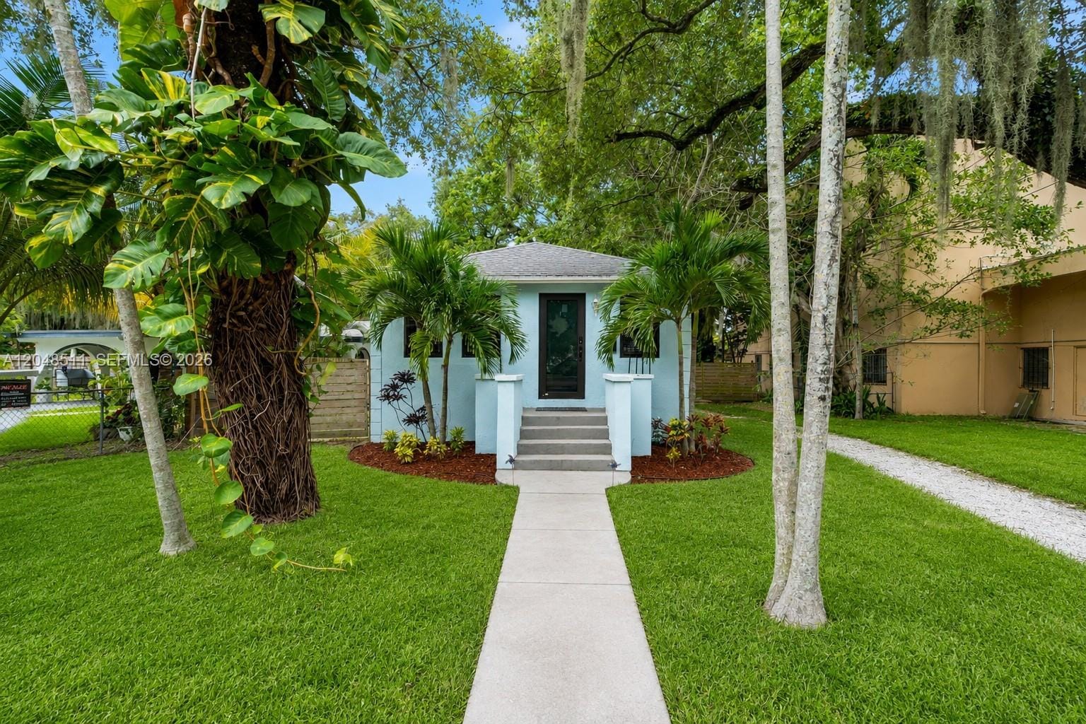 930 NE 132nd Street, North Miami, FL 33161