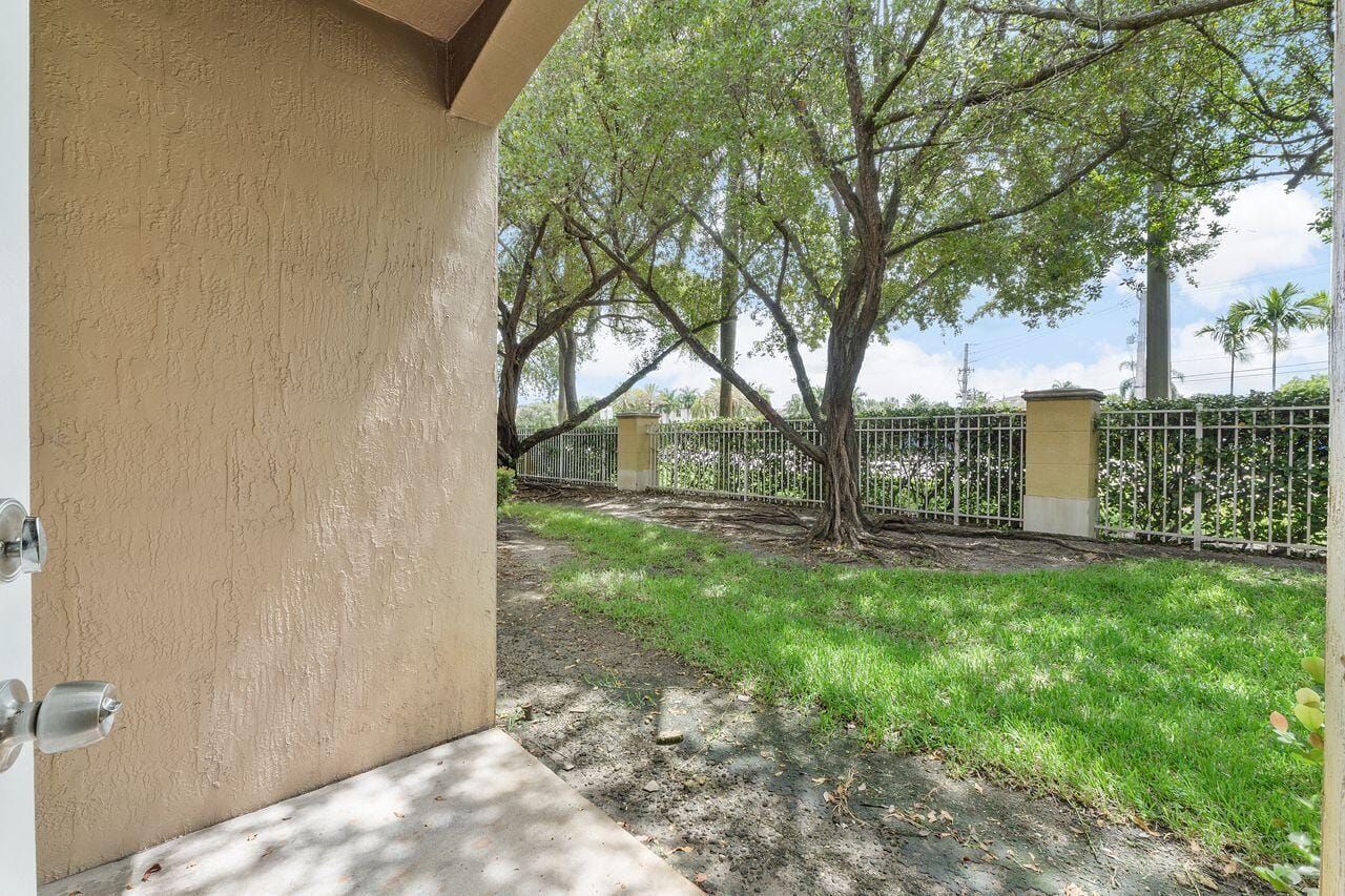 1912 SW 60th Avenue, North Lauderdale, FL 33068 photo 14