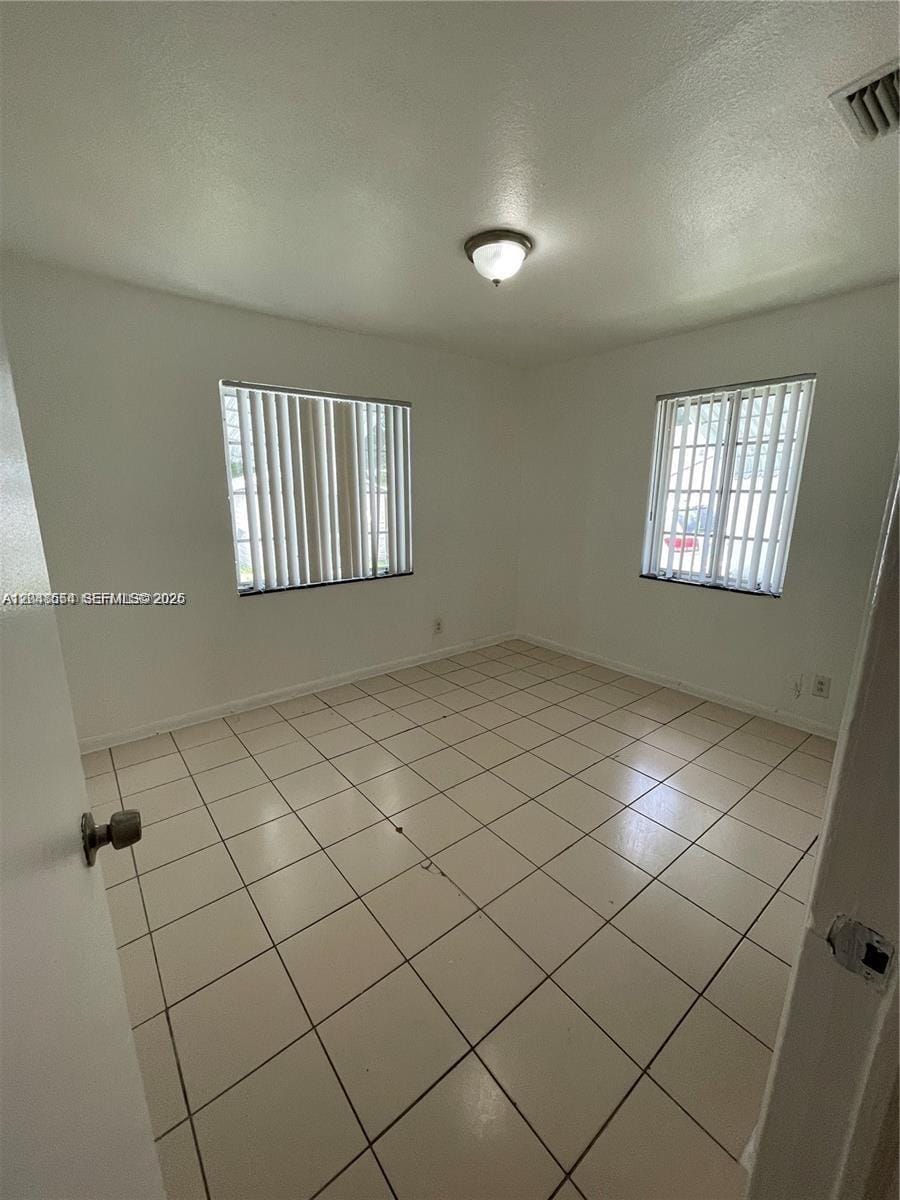 2435 Plunkett Street 1 — photo 12
