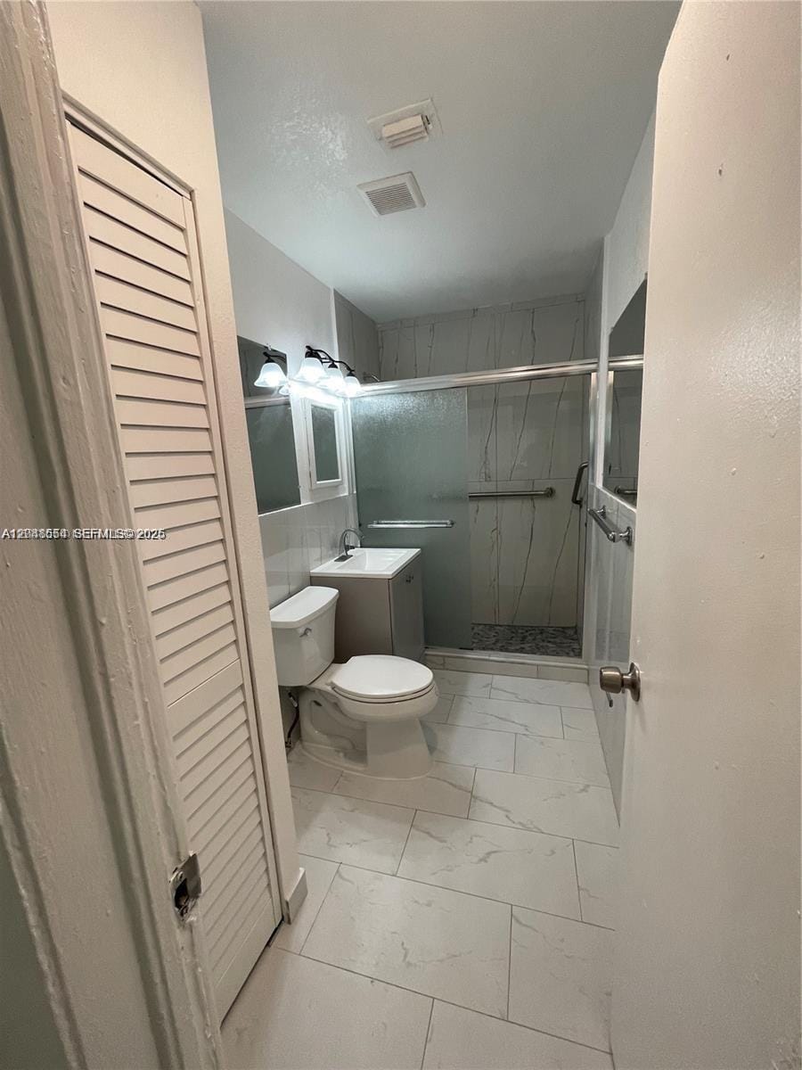 2435 Plunkett Street 1 — photo 3