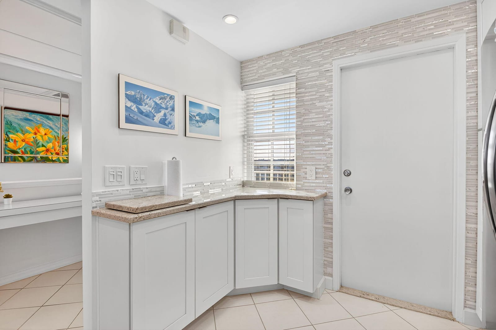 2940 N Course Drive 903 — photo 8