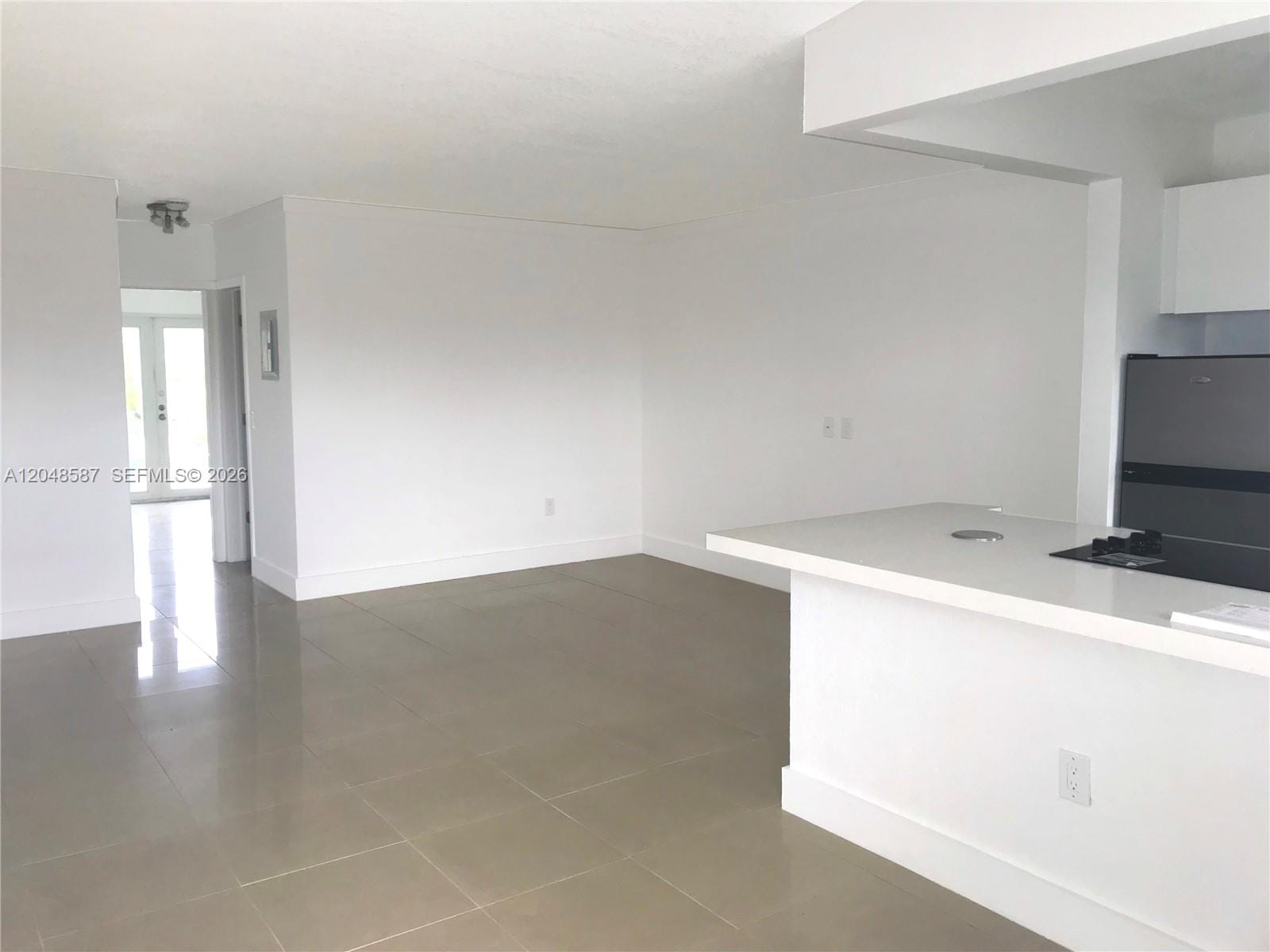 2185 NE 123rd Street 208, North Miami, FL 33181