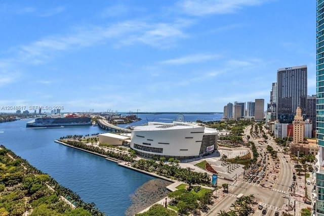 900 Biscayne Boulevard 2408, Miami, FL 33132