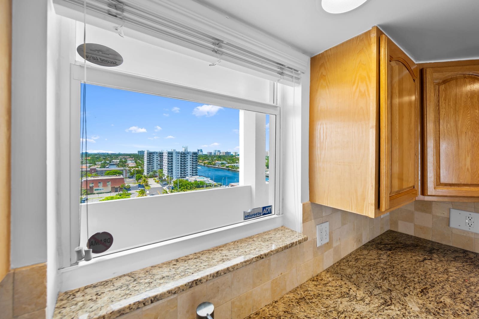3100 NE 49th Street 1109, Fort Lauderdale, FL 33308 photo 2
