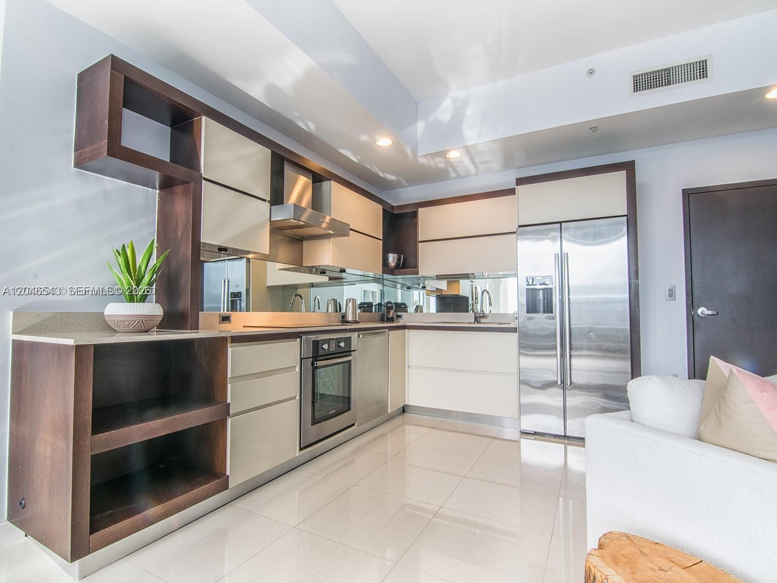 2100 Park Avenue 406, Miami Beach, FL 33139 photo 11