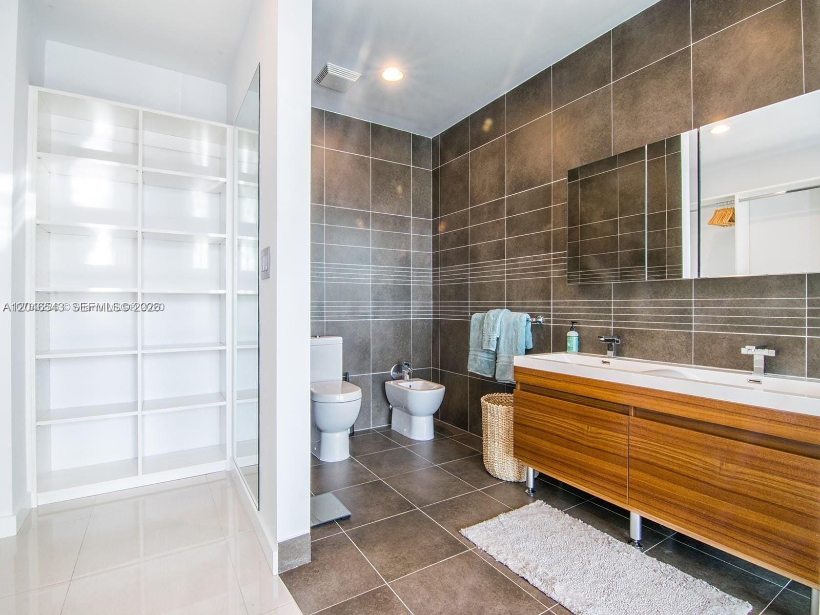 2100 Park Avenue 406, Miami Beach, FL 33139 photo 6